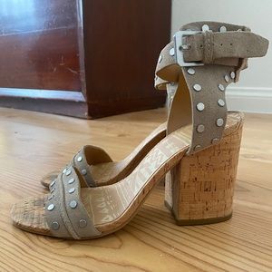 Dolce Vita Effie Heel Taupe